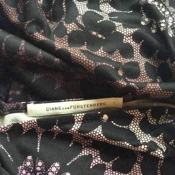 🌷Gifted—Diane von Furstenberg Ruffle Trim Dress - Picture 7 of 8